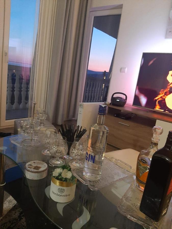Apartment Natali Kaštel Stari Esterno foto