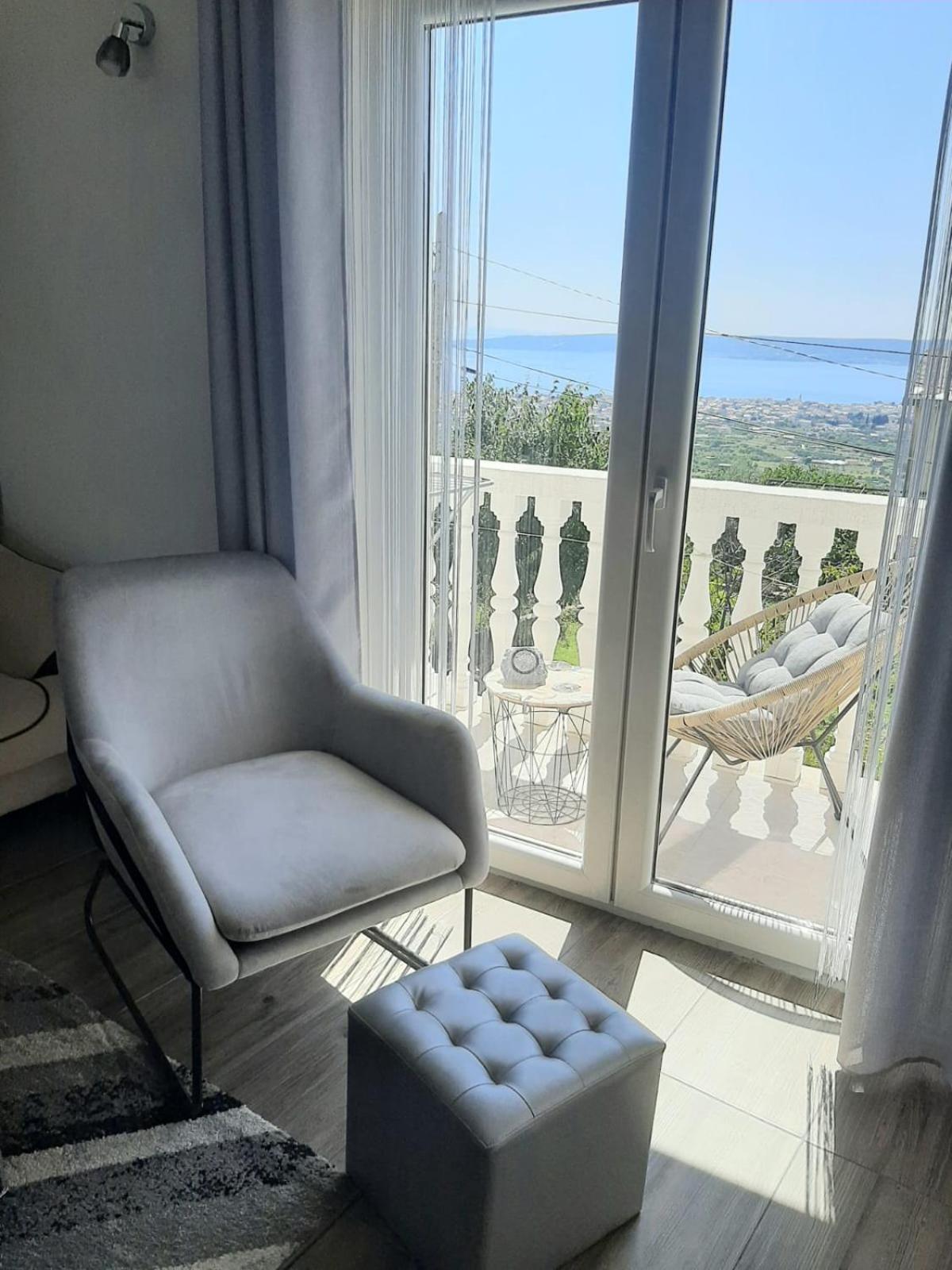 Apartment Natali Kaštel Stari Esterno foto