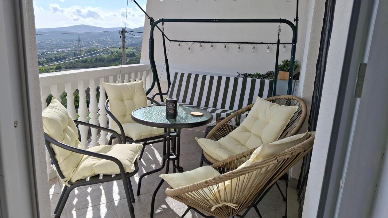 Apartment Natali Kaštel Stari Esterno foto